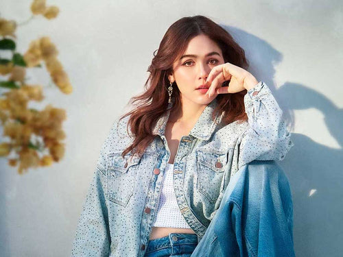 GUESS นำเสนอแคมเปญคอลเลกชัน Spring Summer 2025