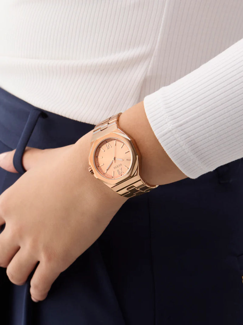 นาฬิกาข้อมือผู้หญิง Guess Ladies Rose Gold-Tone Analog Watch