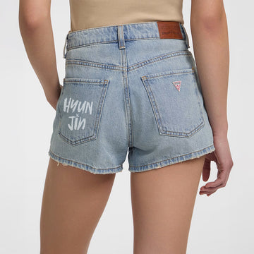Left back pocket