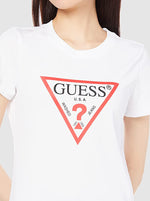 เสื้อยืด GUESS  Triangle Logo t-shirt